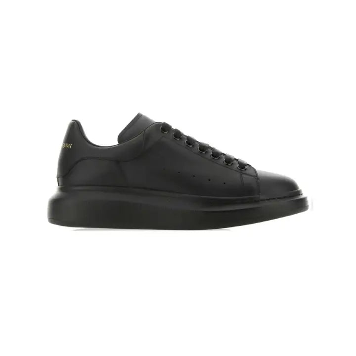 Alexander McQueen - Triple Black